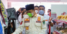 Gus Irsyad Launching Learning Center Yuk Nonggo SRC