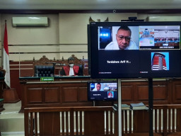 Korupsi Six Roll Mill, Eks Direktur PTPN XI Divonis 5,5 Tahun Penjara