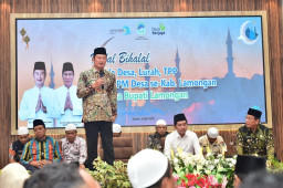 Kumpulkan Kades Se-Kabupaten, Bupati Ajak Kolaborasi Bangun Lamongan