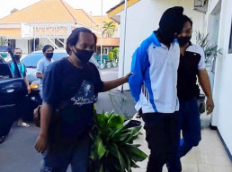 Dukun Cabul Masukkan Telur ke Kemaluan Korban Tertangkap