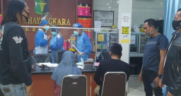 ABG 15 Tahun Buang Bayi di Belakang Rumah Warga