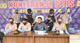 Perawat Tewas Terkena Pisau Pemotong Rumput