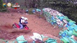 Rem Motor Blong, Sekeluarga Kecelakaan di Pacet