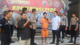 Ancam Pacar dengan Sajam di Tempat Kerja