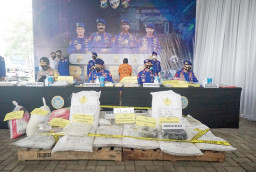 Gudang Pembuatan Bom Ikan Digerebek, BB Pembuatan Bom 2,4 Ton Disita