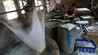 Rupiah Melemah Terhadap Dolar AS, Perajin Tempe Tahu Resah