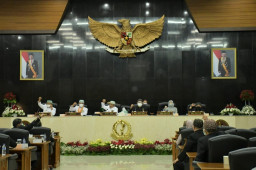 76 Tahun Indonesia, Gubernur Jabar Ridwan Kamil Hadiri Sidang Tahunan MPR-RI