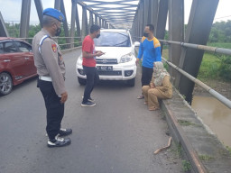 Temukan Kejanggalan, Polisi Ragukan Kasus Perampokan Guru SD