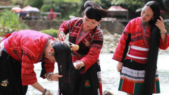 Keunikan Suku Yao, Rapunzel di Dunia Nyata