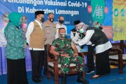 Lawan Covid, Lamongan Gelar Vaksinasi di 45 Layanan Faskes