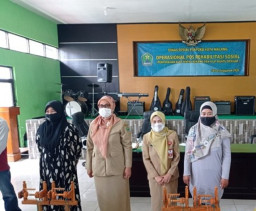 Dinsos-P3AP2KB Kota Malang Beri Bantuan Alat Pintal Benang