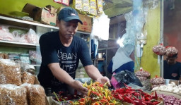 Musim Hujan, Rugikan Komoditi Cabai dan Bawang Merah Kota Malang