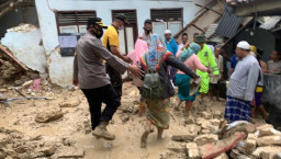 Longsor Timbun 5 Santri Hingga Meninggal dan Patah Tulang