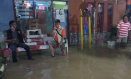 Hujan Deras Rendam Desa dan Kelurahan di Pamekasan