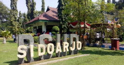 Ruang Isolasi-IGD Pasien Covid-19 di Sidoarjo Overload