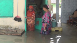 Banjir di Jombang Rendam Ratusan Rumah Hingga Gatal-gatal