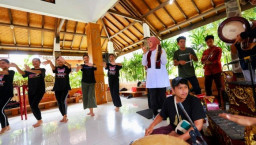 Siswa SMA di Banyuwangi Tampilkan Tari Gandrung di London