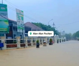 Diguyur Hujan 4 Jam, Pacitan Banjir