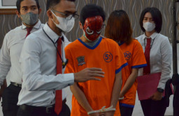 Lakukan Aborsi di Hotel, Wanita dan Pria ini di bekuk Polrestabes Surabaya