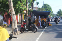 PKL Tumbuh Subur di Jombang, Adipura Seakan Tak Berarti