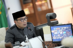 80 Ribu Pasien COVID-19 Isoman, Ridwan Kamil Harap Pusat Prioritaskan Jabar