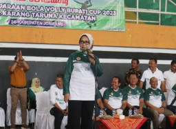Karang Taruna Jombang Gelar Turnamen  Bola Voli Bupati Cup 2023