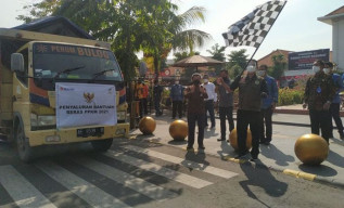 Pemkot Madiun Berangkatkan Bantuan Beras 35 Ton