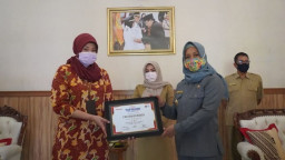 Program Pusyar BPRS Kota Mojokerto Raih Top BUMD Award 2020