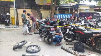 Patuhi Kelengkapan Motor Roda Dua, para Pelanggar Benahi Motornya, Guna Kelanjutan Proses Peradilan
