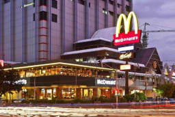 MCD Sarina Tak PHK Pekerja