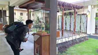 Celengan Antik Cagar Budaya di Koridor Rumah Rakyat