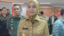 Gubernur Khofifah tak Gaji Bupati Jember, 6 Bulan