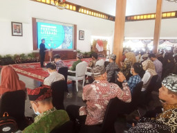 Pernak-pernik Seni Budaya Sebagai Potensi Ekonomi
