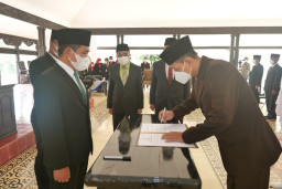 Penyegaran Awal 2022, Bupati Rotasi Pimpinan Perangkat Daerah