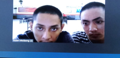 Ditangkap di Kembang Kuning, Dua Pengedar Sabu Diadili