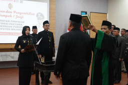 Bupati Ikfina Resmi Lantik Kepala Dinas Pendidikan