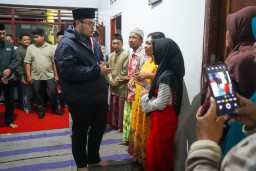 Mas Dhito Temui Keluarga Korban Hanyut di Kota Kediri