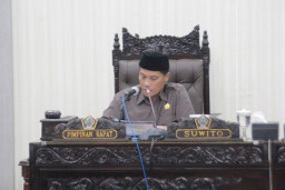 Baca juga : Fraksi-fraksi DPRD Tanggapi LKPJ Bupati Tahun 2022