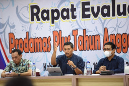 Wali Kota Kediri Minta Lurah untuk Pastikan Dana Prodamas Bisa Berputar di Masyarakat