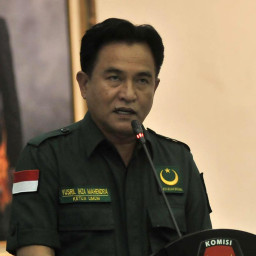 Parpol Sakit Kronis Usung Kader Partai Lain