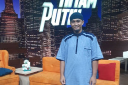 Rajin Bersedekah, Kini Miliki 5 Rumah Makan Gratis