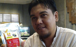 Mantan Wartawan yang Eksis Geluti Bisnis Dimsum