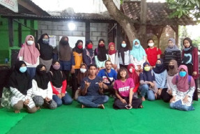 Sukses Bangun Kursus Bahasa Inggris Fastco