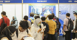 Hampir 1 Juta Sarjana Indonesia, Nganggur