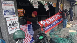 Aremania Geruduk Kantor Arema FC, 3 Luka