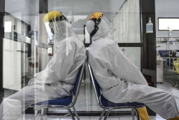 Tersebar Kabar, Indonesia akan Impor Dokter dari China, tapi Ditolak IDI