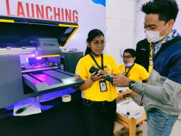 Printer Ultraviolet Bereknologi Ramah Lingkungan, Jadi Investasi Pelaku Usaha Percetakan