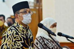 Temui Gubernur Jatim Khofifah, Ridwan Kamil Optimis Kedua Provinsi Sumbang 30 Persen Kekuatan Ekonomi Nasional