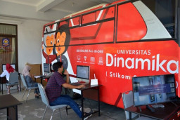 Undika lakukan Pengabdian Masyarakat Melalui BISON-BIS Online