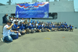 Berangkatkan Tim ERB Bersama KRI Surabaya, BI dan TNI AL Penuhi Kebutuhan Uang Layak Edar